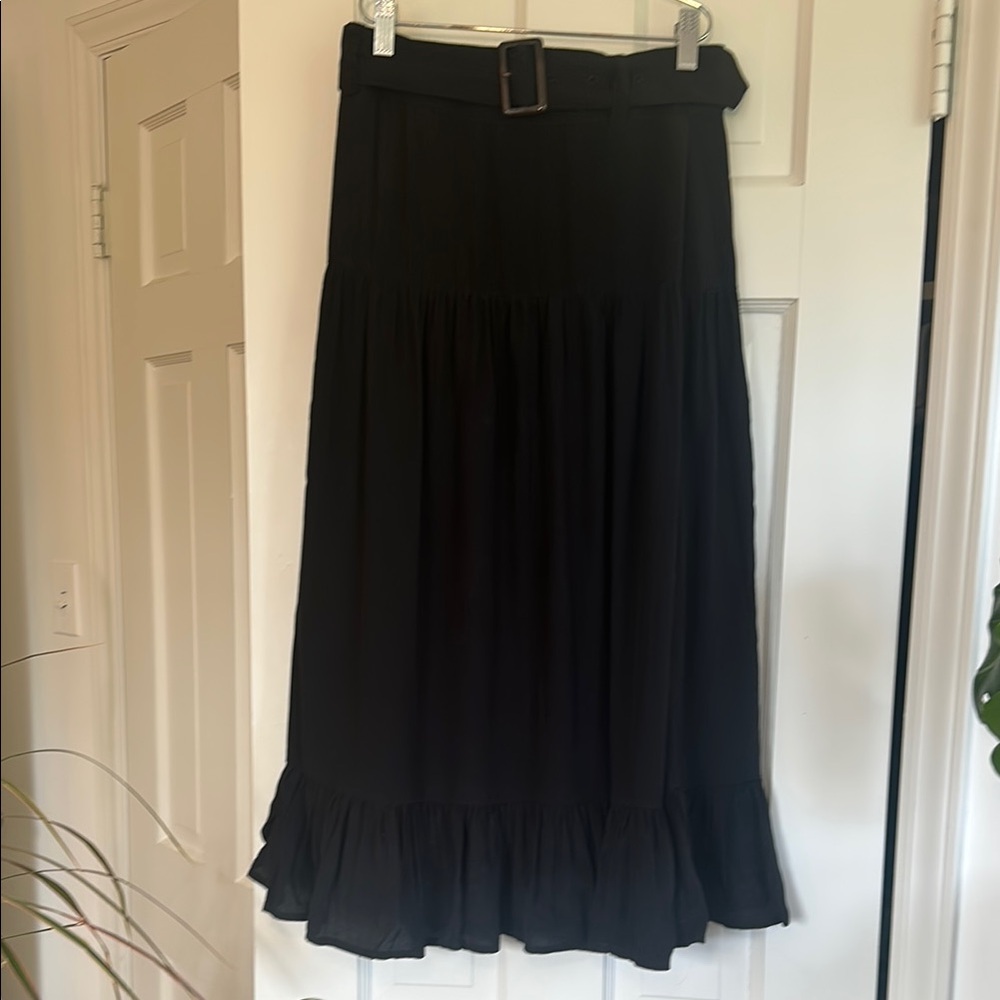 Banana Republic Tortoise Belt Drop Waist Black Skirt Size 0